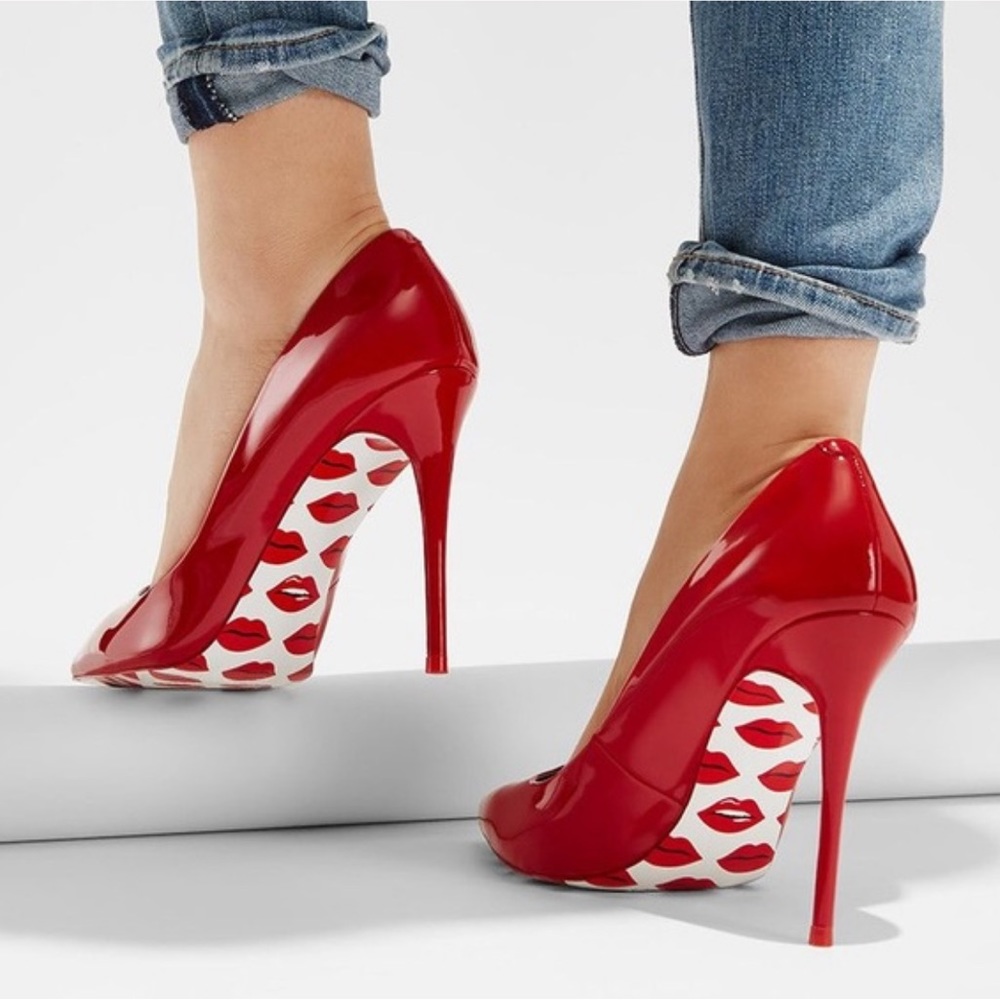 Never underestimate the power of a pair of heels and red lipstick.